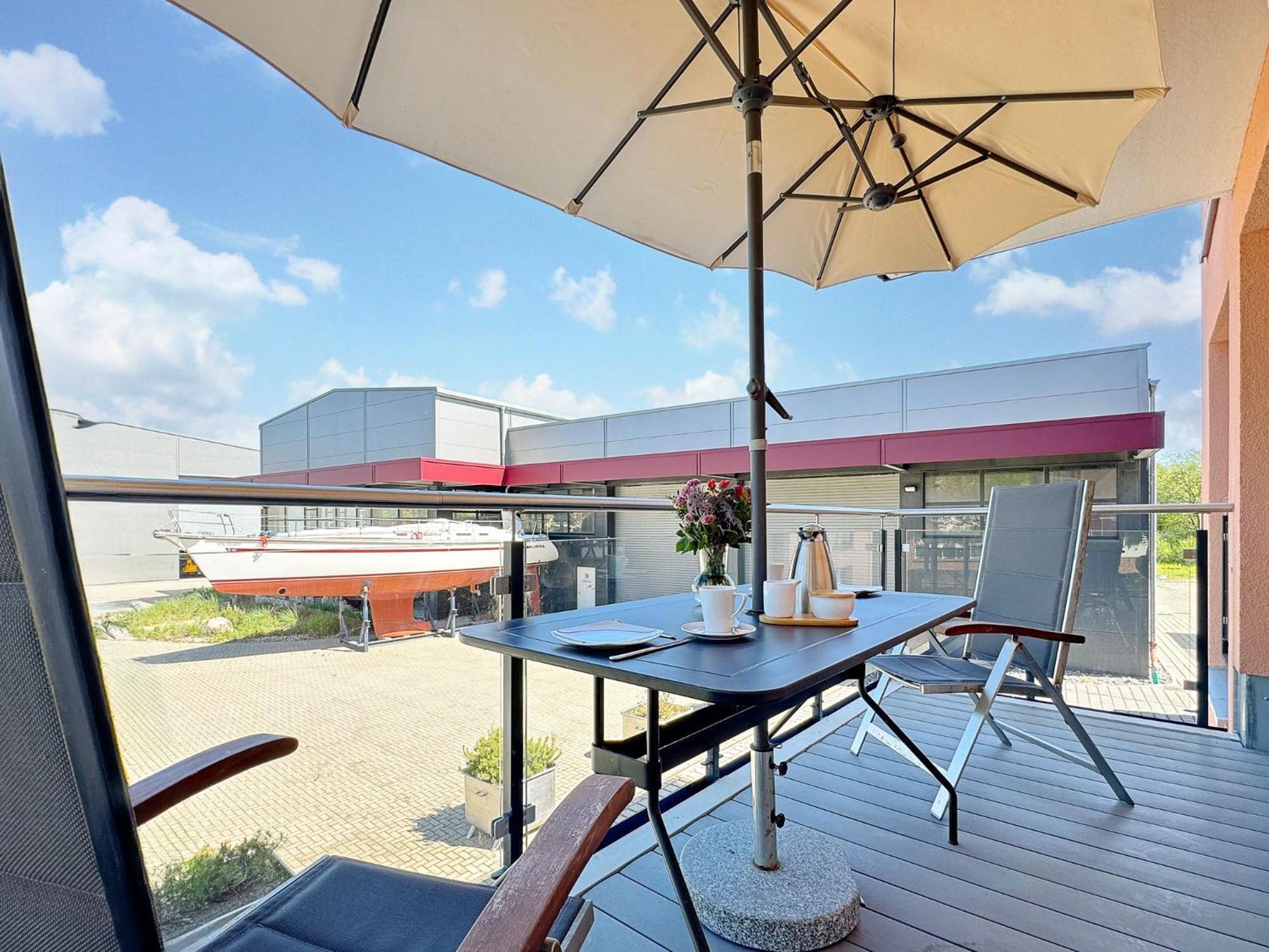 Alte Fischfabrik Lauterbach "Mehrzeit Am Bodden"公寓 外观 照片
